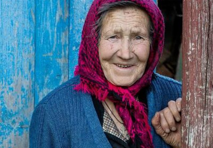 KAD RODITELJI OSTARE: Evo kako da brinete o njima, a da nikome ne bude teško